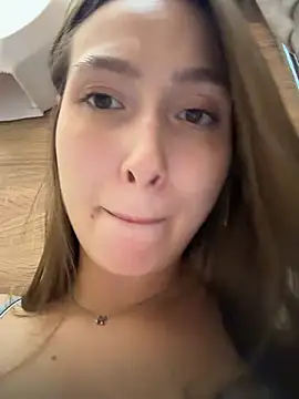 Coconut_milk - Kate bite ass Mandy+shake it near urinal