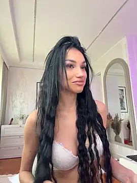 Ilariea_girl - suck dildo deep and play boobs