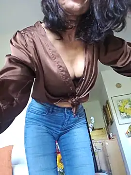 ZHE_FU_HUA_56 - Naked in doggy spank