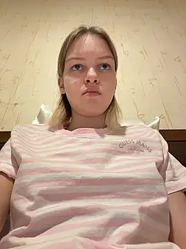 AshleyMur - naked show