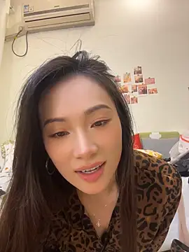 Qianyi1212 - 陽台表演秀