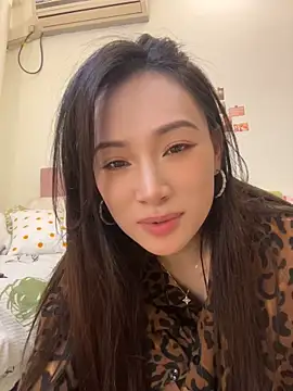 Qianyi1212 - 陽台表演秀