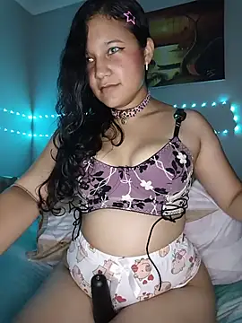UrTeenieLatin - SHOW ASS AND PUSSY X15 SPANKS DOGGY