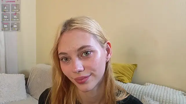 HarriettKitty - SPANKING ASS