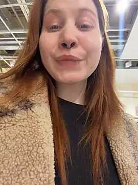 SlavicCandy - take off panties in public WC