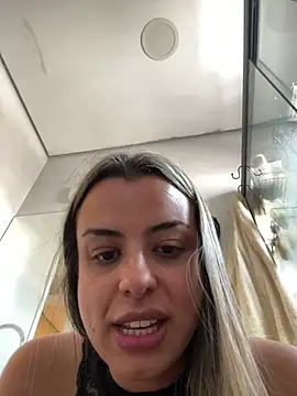 Patyyyy - Siririca com vibrador 🔥🔥