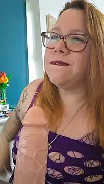 NikiDeeOfficial - strip tease