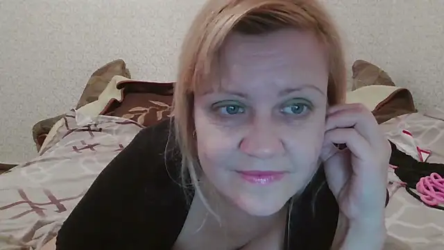 _bellaforever__ - to suck a dildo