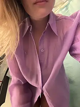 SashaCatt - Masturbation+one finger in pussy🔥