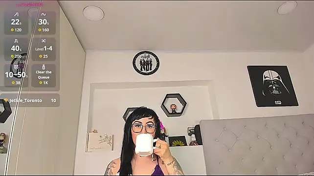 Vicky_hotmilf - DOGGY NO PANTY SHOW ASSHOLE