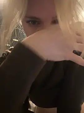 ValenciaShock - SPANK PUSSY SHOW
