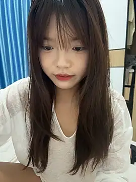 Youbaby-Love - 哥哥帮妹妹揉胸特写