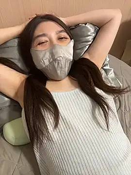 Fioralba - 没人理我学会习，有事震我。c2c/pvt，english ok