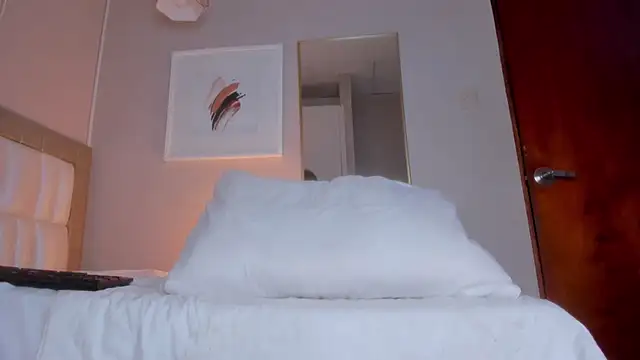 Isabela__x - SEXY NEKED / PLAY MY PUSSY
