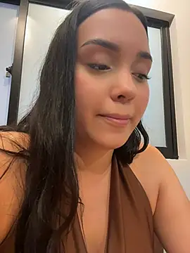 Sara-cherry - lush control in public💦