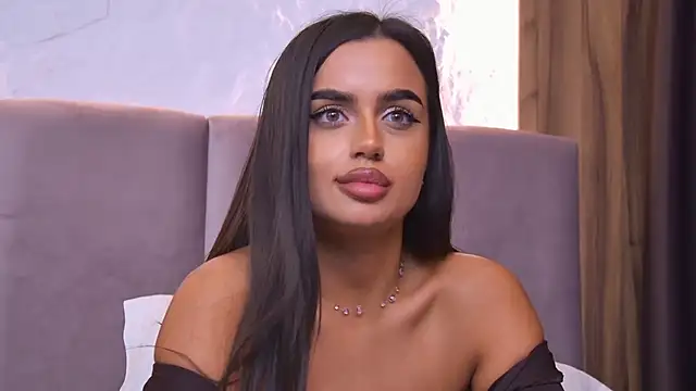 AliceKane - pussy spread