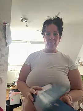 Fallen_angel_mia - Titten zeigen