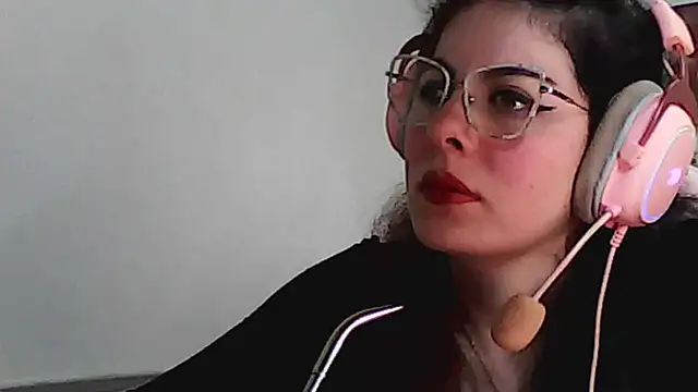 Owly_bloom - just chatting
