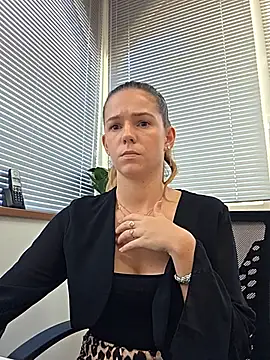 Lucie_mehott - FAIS MOI MOUILLER + 🎁
