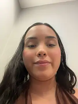 Sara-cherry - flash boobs in public 🍒