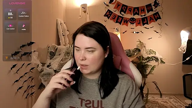 Akemi_BBW's Live XXX Chat