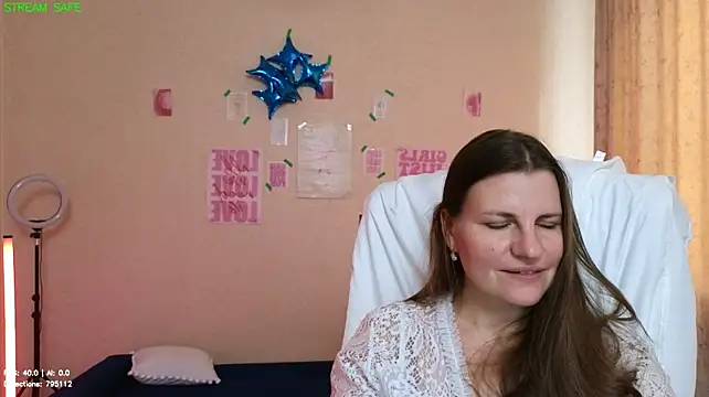 Mirabelle_Velvet
