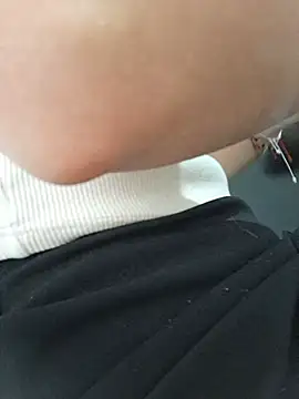 Hikarii__ - LICK DILDO 👅👄