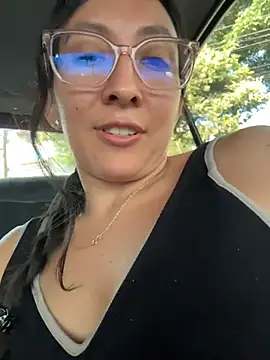 Paula_p07 - Get out of the car to exercise