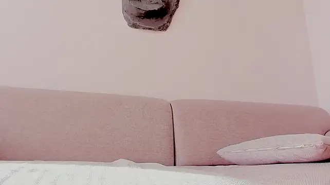 Maakimo - PLAY PUSSY MAKE IT JUICY