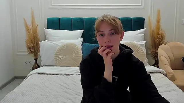 EricaLow - for good mood