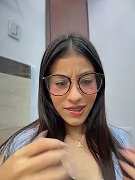 Alejandra_ospina - 😈PANTY OFF+ FINGER IN MY WET PUSSY 😈