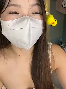 _xiaoxinxin_ - 脱光光控制3分钟