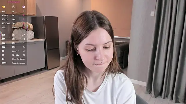 LorileeTruden - slap to ass