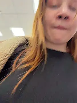 SlavicCandy - take off panties in fitting room
