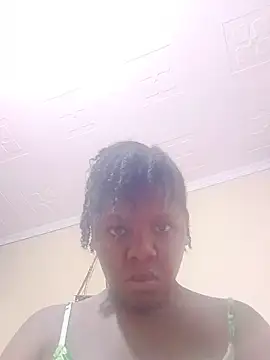 FancyEbony - get naked