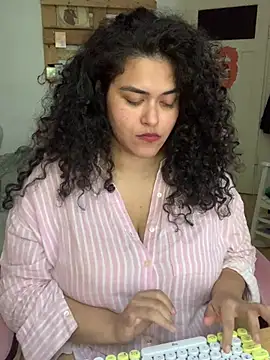 Curvydesifromgermany - Oil on tits