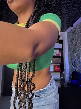 Melany_Williams - NAKED SHOW AND OIL IN YOUR BODY