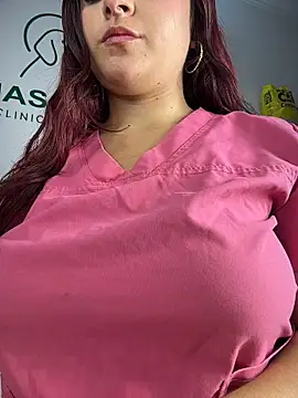 Nahomy_benet