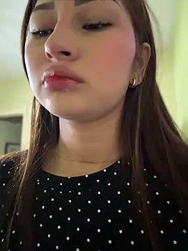 Aylin-fire - Nipple pinches🤤🍒