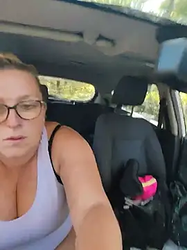 Winniess40 - Finger ass & plug