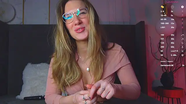 LeslieMines - oily handbra with massage oil ass