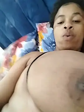 ClitorisBoobs - Boobs and lingering pussy