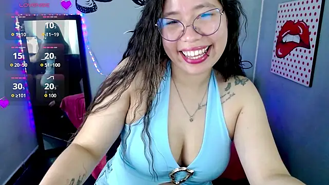 BabyAkemi - doggy + 10 spankings