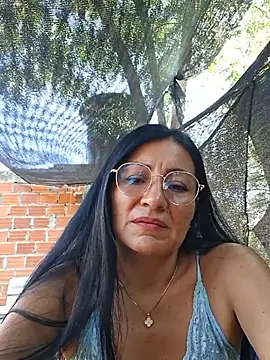 Maturexxxnaughty - A stranger grabs my pussy on the street.