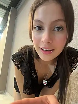 Antonella-rey - FULL NAKED IN PUBLIC + TWERKING🔥😈