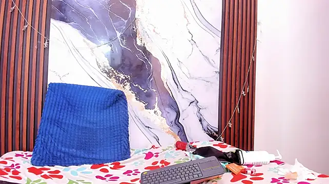 Lexxy26_
