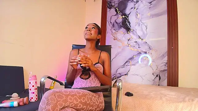 Dakotajx - riding dildo