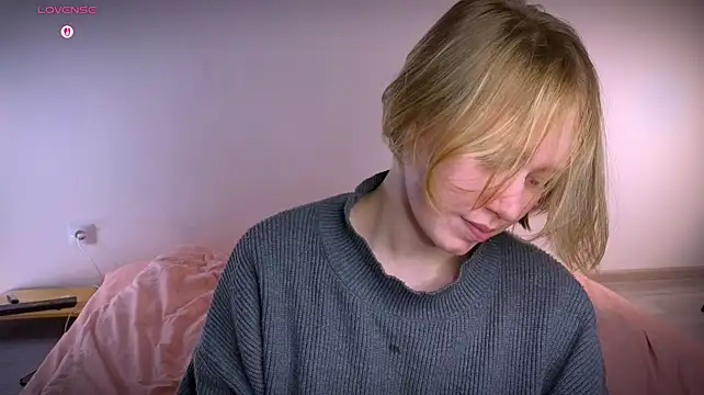 Starsonthesky - Tease lips