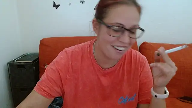 LadyHellene - bubble shower show ;)