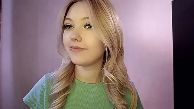 ChantellStremmel - massage my tits gently close to cam